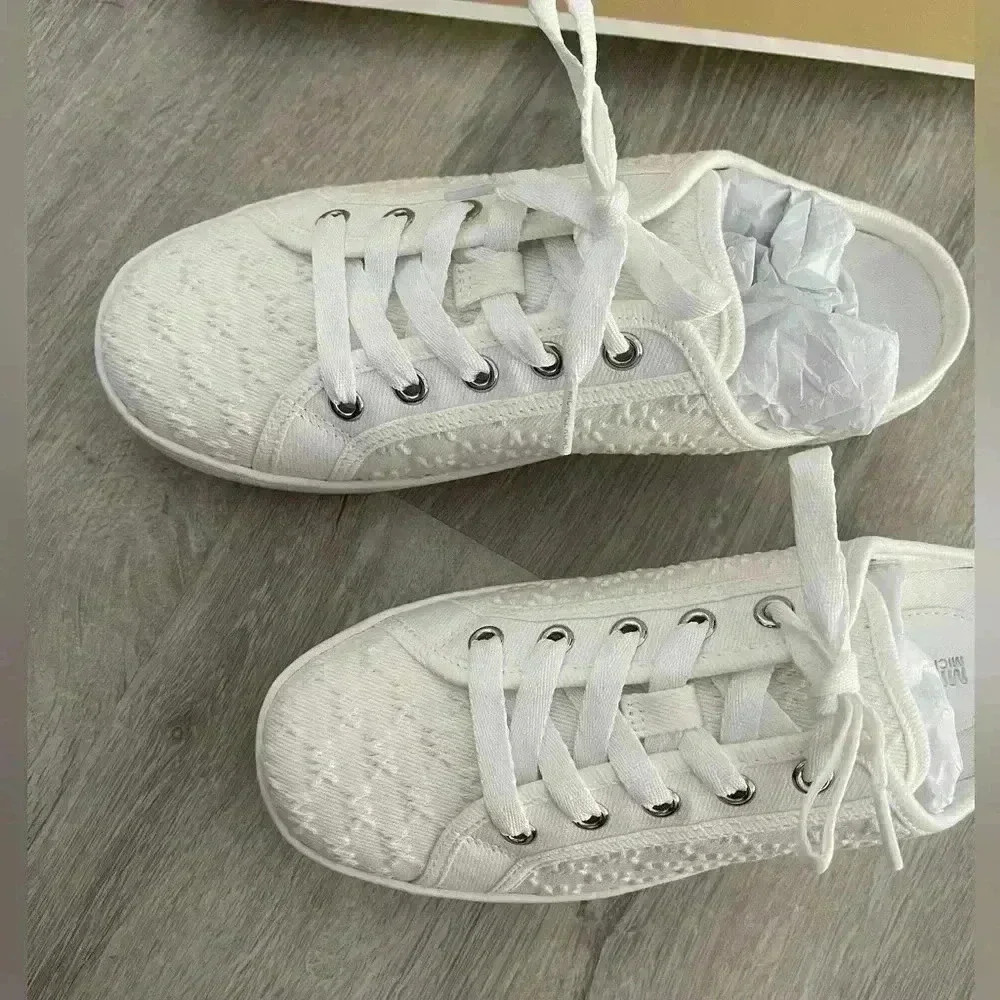 Michael Kors - Poppy Slide Sneaker 8 - Picture 11 of 13